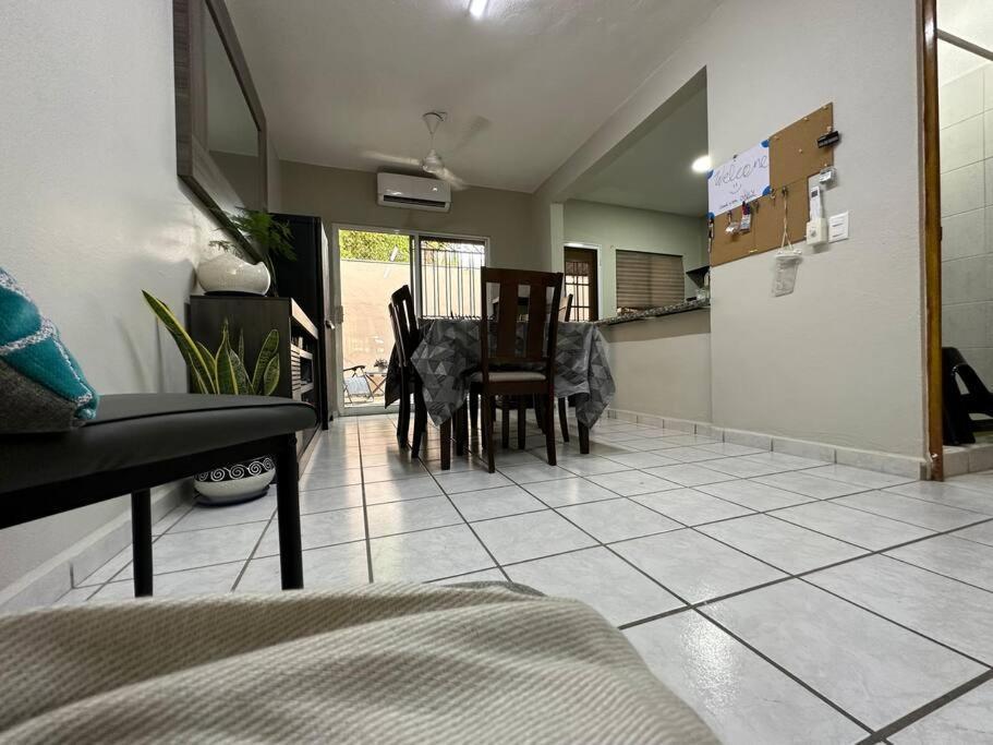 Your In Paradise Sleeps 11 Ferienhaus *