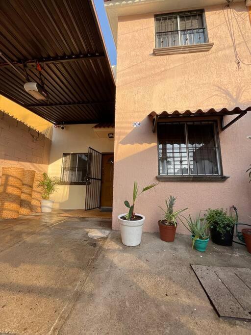 Your In Paradise Sleeps 11 Ferienhaus *